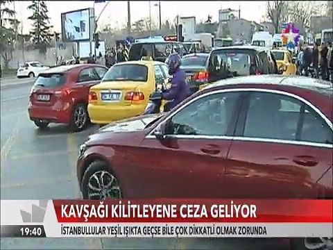 Yeşil ışıkta kavşağı kilitleyenlere trafik cezası geliyor