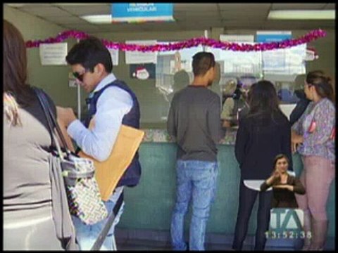 30 mil vehículos no pasan la matriculación