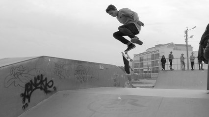 Vague de béton / free skate Lacanau Océan