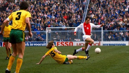 TOP 10 GOLS: Johan Cruijff