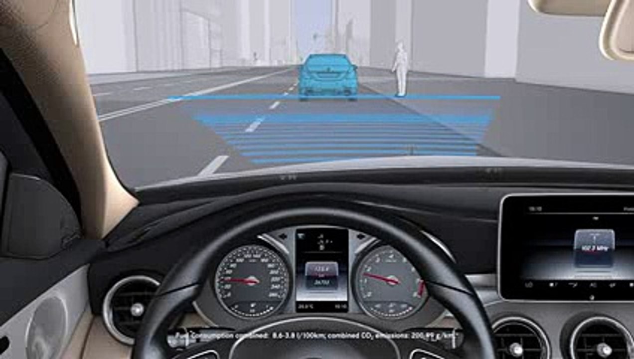 Mercedes-Benz TV - C-Class - PRE-SAFE® system.