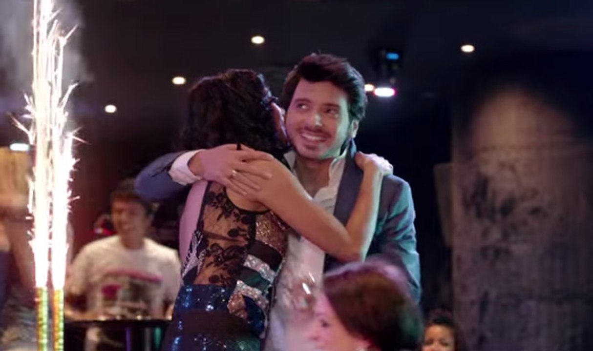 Dilliwaali Zaalim Girlfriend 2015 Full Hindi Movie Watch online in HD Divyendu Sharma, Ira Dubey, Natalia Kapchuk, Prachi Mishra, Pradhuman Singh Latest Bollywood Movies