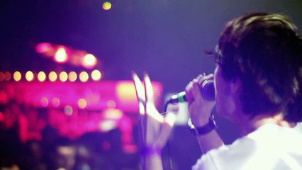 Hyacinthe - Est-ce que ces putes m'aiment ? (Live @ Nouveau Casino, 18/12/2015, soirée Abcdr Du Son)