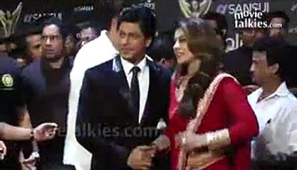 Salman Khan & Shahrukh Khan Perform Together At Bigg Boss 9 Dilwale Special