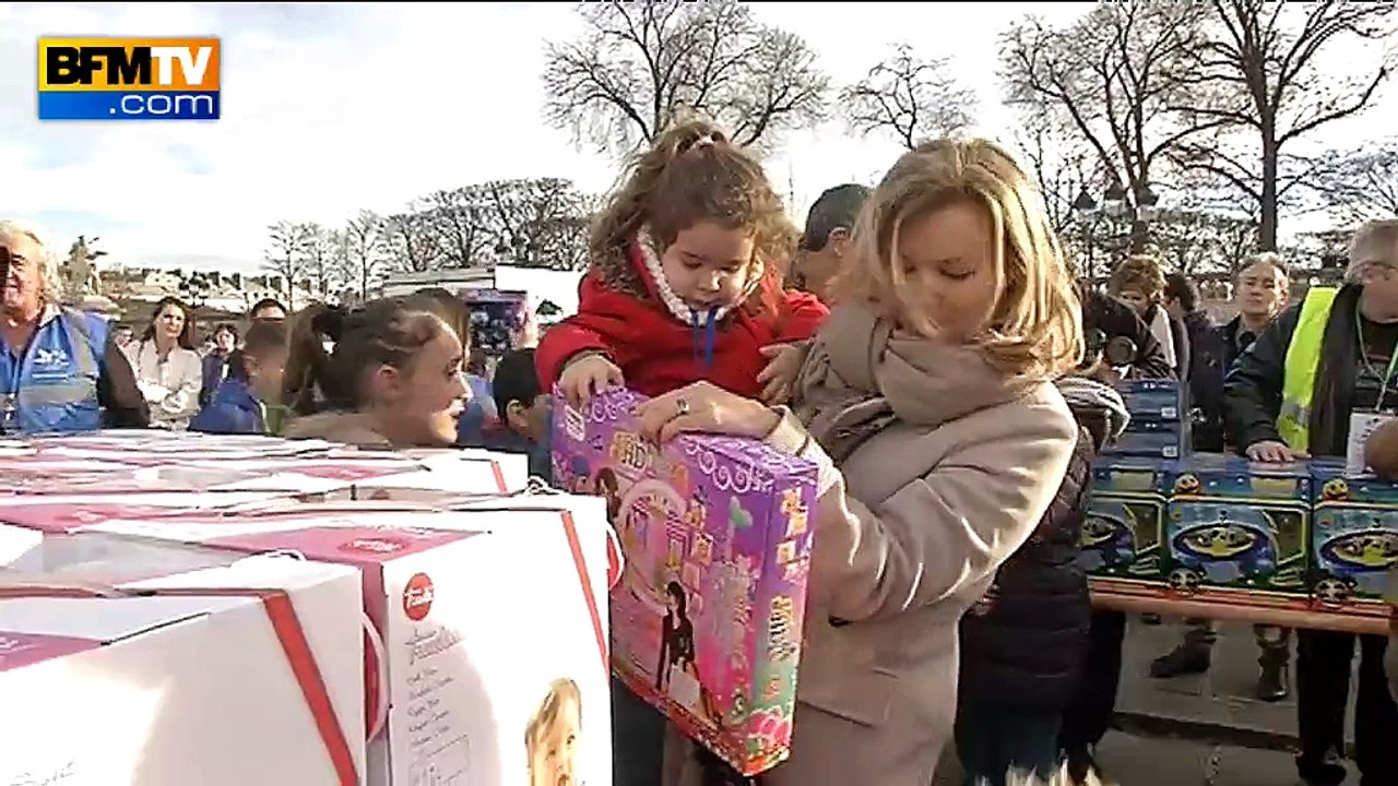 Secours populaire: le Noël solidaire "est un cadeau pour les enfants et les mamans"
