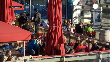 کاجهای کریسمس در اروپا بدون برف می مانند