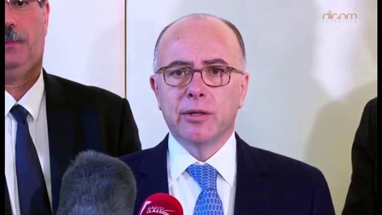 FRANCA SHTON MASAT E SIGURISE NGA FRIKA E SULMEVE TERRORISTE NE PRAG TE FESTAVE LAJM