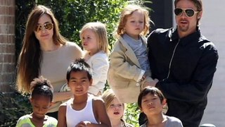 Angelina jolie the mother of  so many children(-ا نجلیناجولی ایک ایسی اداکارا ہے جس کے ہر نسل کے بچے ہیں)