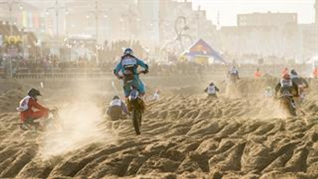 Skuff TV Moto - Red Bull Knock Out 2015 Finals