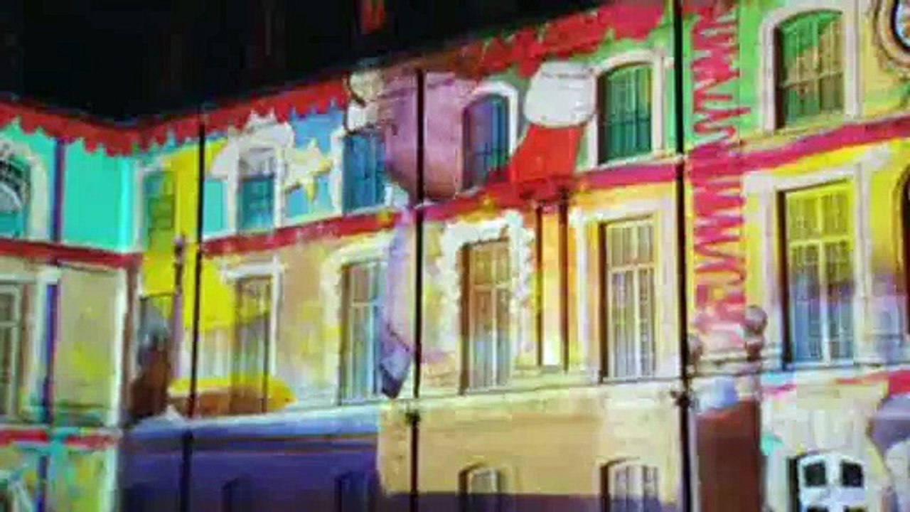 Spectacle façade mairie de Dijon