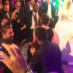 Atiba, Pektemek'in düğününde davul çaldı