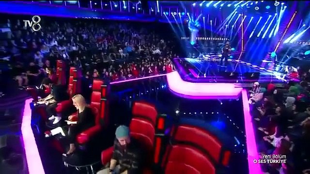 Burak Yılmaz Emi - O Ses Türkiye 1 Aralık 2015