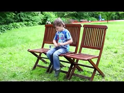 «Музыкальный путеводитель» (канал Teen Music Box): сюжет о группе vMetro + эфир клипа «Мечта» (12.04.2013)