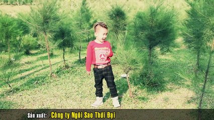 Năm anh em trên một chiếc xe tăng Nguyễn Hậu thần đồng 5 tuổi
