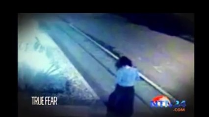 Descargar video: Fantasmas reales filmados Real ghost caught on tape