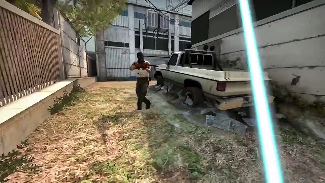 Counter-Strike version of Star Wars lightsaber