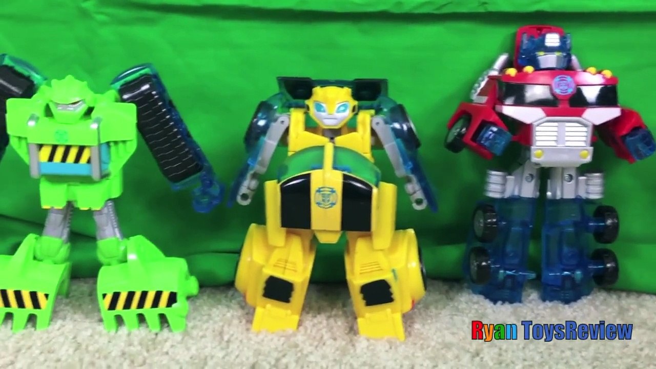 GIANT EGG SURPRISE OPENING TRANSFORMER Optimus Prime Batman Imaginext Robot Ryan ToysRevie