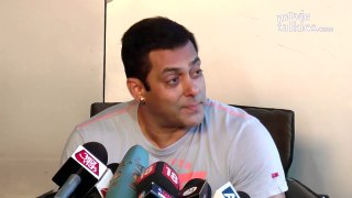 UNCUT: Salman Khan Celebrates The Success Of Bajrangi Bhaijaan With Media In Karjat