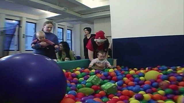 Aire de Jeux intérieure Fun | Piscine à balles, à la Gymboree | Jouer avec BabyFirst