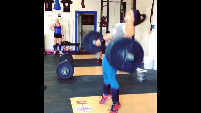 FRANCESCA EMANUELE - Crossfit Coach & Competitor: CrossFit Workouts - Muscle & Strength @