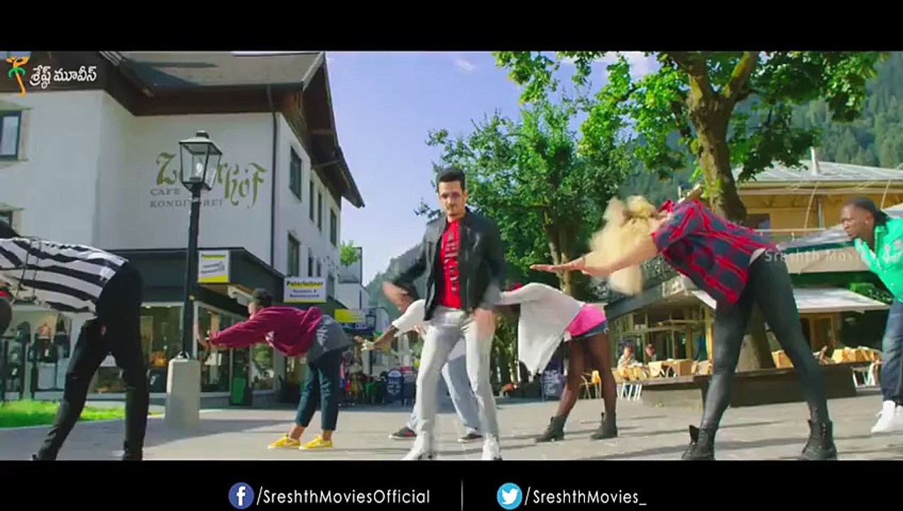 Akhil Theatrical Trailer