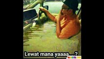 30 Gambar Meme Jakarta Banjir Lucu