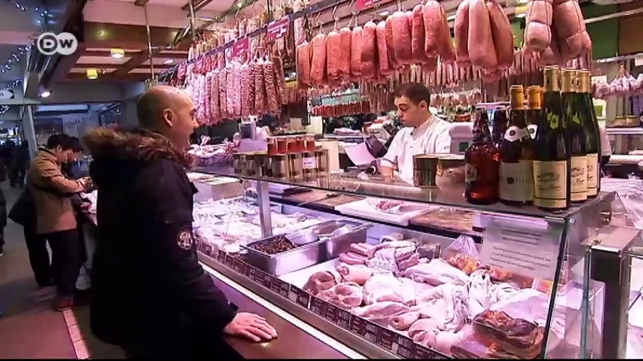 Wurstspezialität mit rotweinsauce | euromaxx