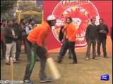 Wasim Akram Plays Tape Ball Cricket To Support Islamabad In PSL