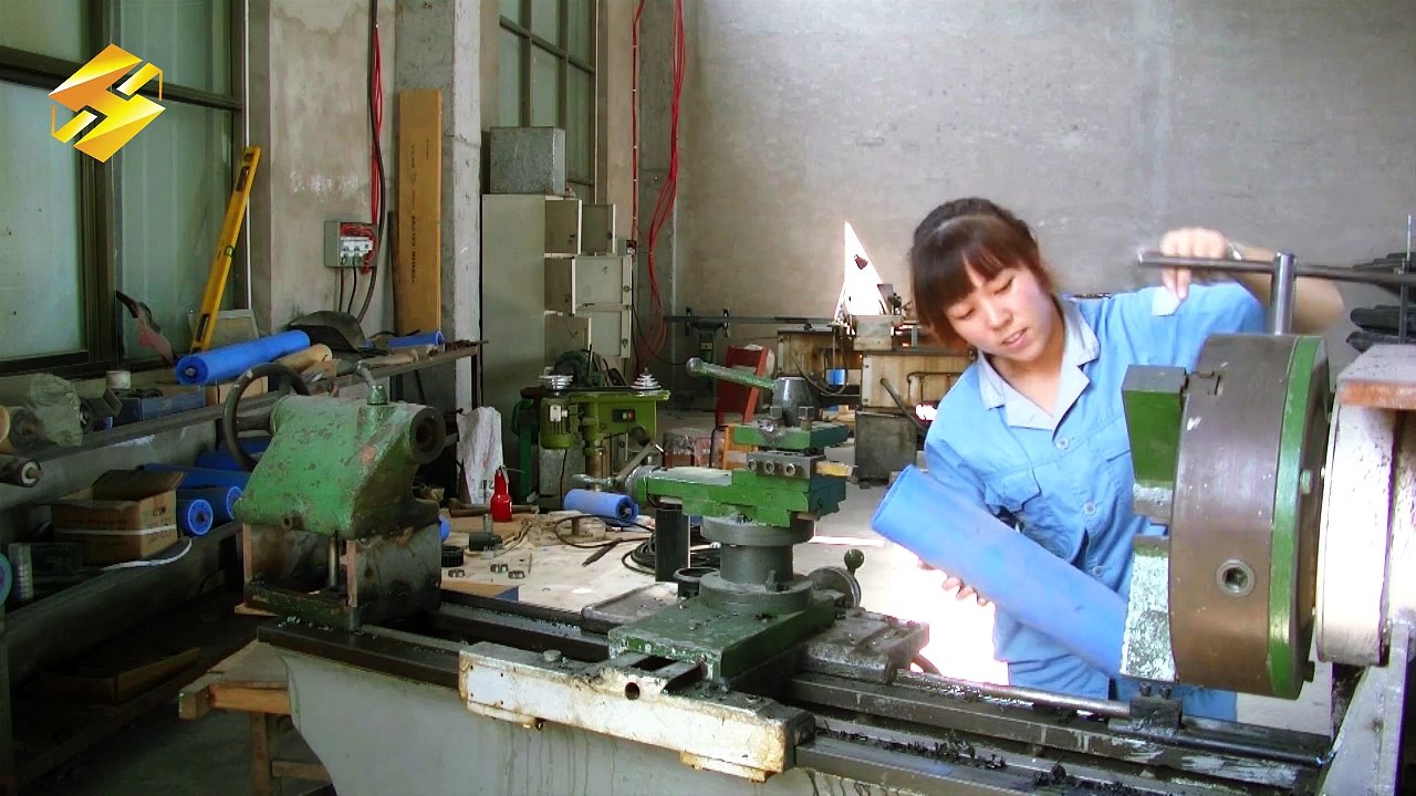 The Installation of UHMWPE Conveyor Belt Roller