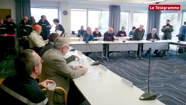 Quimper. Le conseil d'administration du Sdis interrompu par les grévistes
