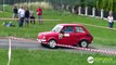 Une Fiat 126 malmenée pendant un rallye