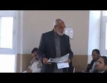 کوہاٹ ڈسٹرکٹ کونسل کے اجلاس میں ڈاکٹر مطیع اللہ شاہ ہفتہ روزہ انقلاب کوہاٹ میں شائع ہونے والااداریہ پڑھ کر سنا رہے ہیں