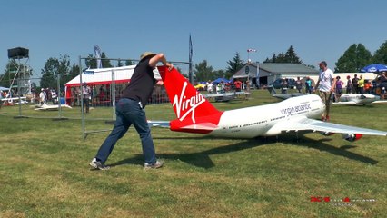 Download Video: Ce passionné de maquette a construit un avion Boeing 747 radiocommandé de 6m de long