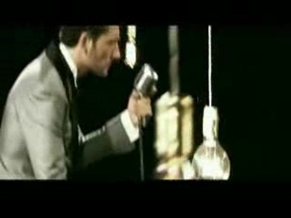 Clip Aaron_U-turn (lili)