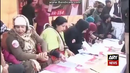 Ary News Headlines 23 December 2015, In Candidates PLM N And PTI war of words