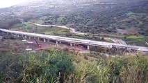 L’esplosione del viadotto franato sulla Palermo-Catania vista dal drone