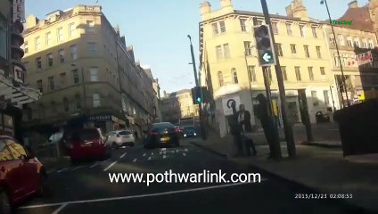 آپ کو 15000 پاؤنڈ یعنی 22 لا کھ روپے کے انعام کی شنید سنائی جائے تو آپ کیا کریں گے