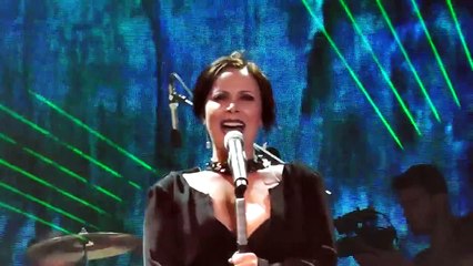 Şebnem Ferah - Çakıl Taşları HD ( Açılış ) 2014