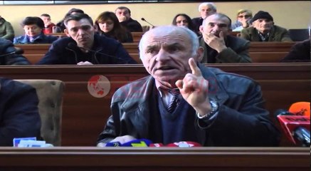 Dekorimi i sigurimsave, Ndregjoni: Janë 4500 të vrarë pa varr, përgjegjëse qeveria- Ora News