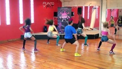 Mueve el toto  - Reggaeton by Emiliano Ferrari Villalobo