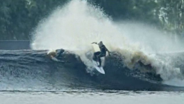 Surf : la vague artificielle parfaite de Kelly Slater