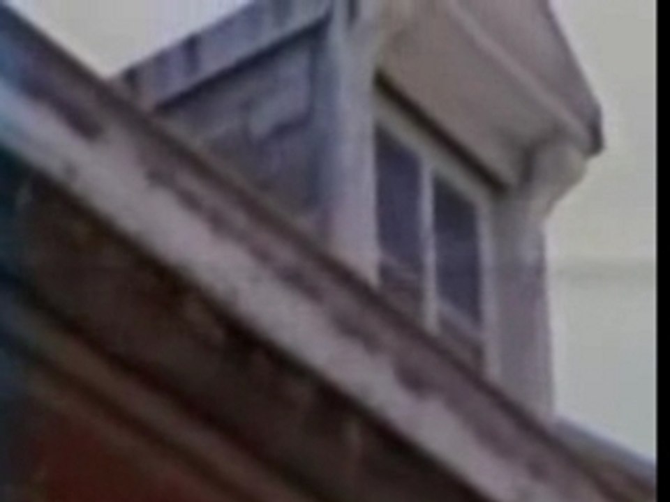 Mystére :  la maison qui  saigne 1
