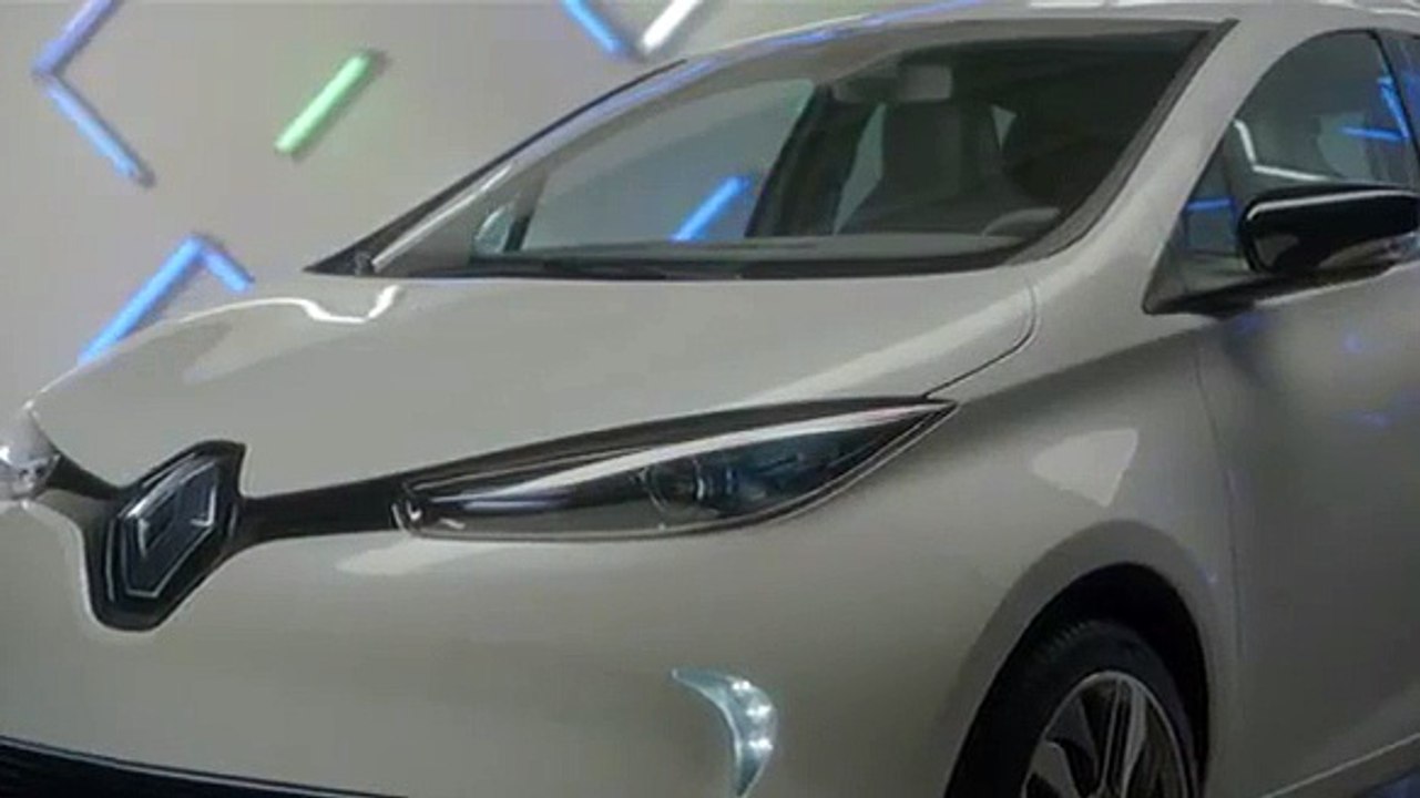 Car Seat Club - 2013 Renault Zoe