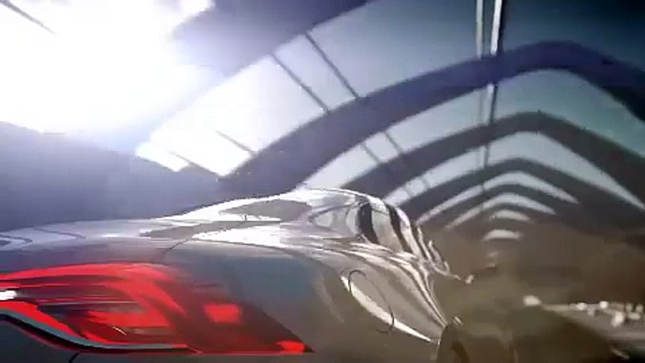 Car Seat Club - 2011 Volvo Concept Universe