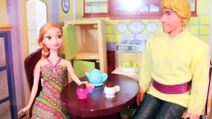 Скачать видео: Frozen FIXER UPPER Disney Princess Anna & Kristoff Barbie Parody Song Play-Doh AllToyCollector