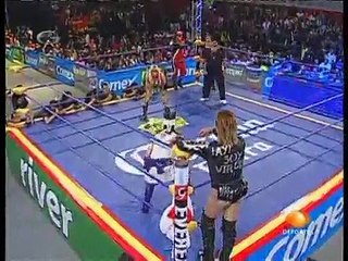 01 Cynthia Moreno, El Gato Eveready & Mari Apache vs. Kaguya, Oyuki & Yuriko