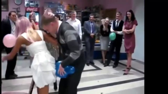 Самые нелепые приколы со свадеб!)))