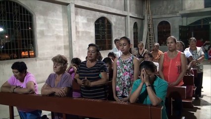 ENCIENDEN ARBOL DE NAVIDAD CDLA LAS AMERICAS