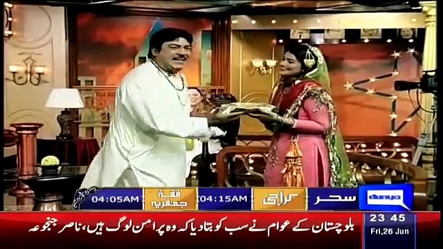 Azizi as Ranjha Finds 'Heer with iPhone' Hasb e Haal