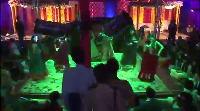 Mehndi dance - Anu's wedding